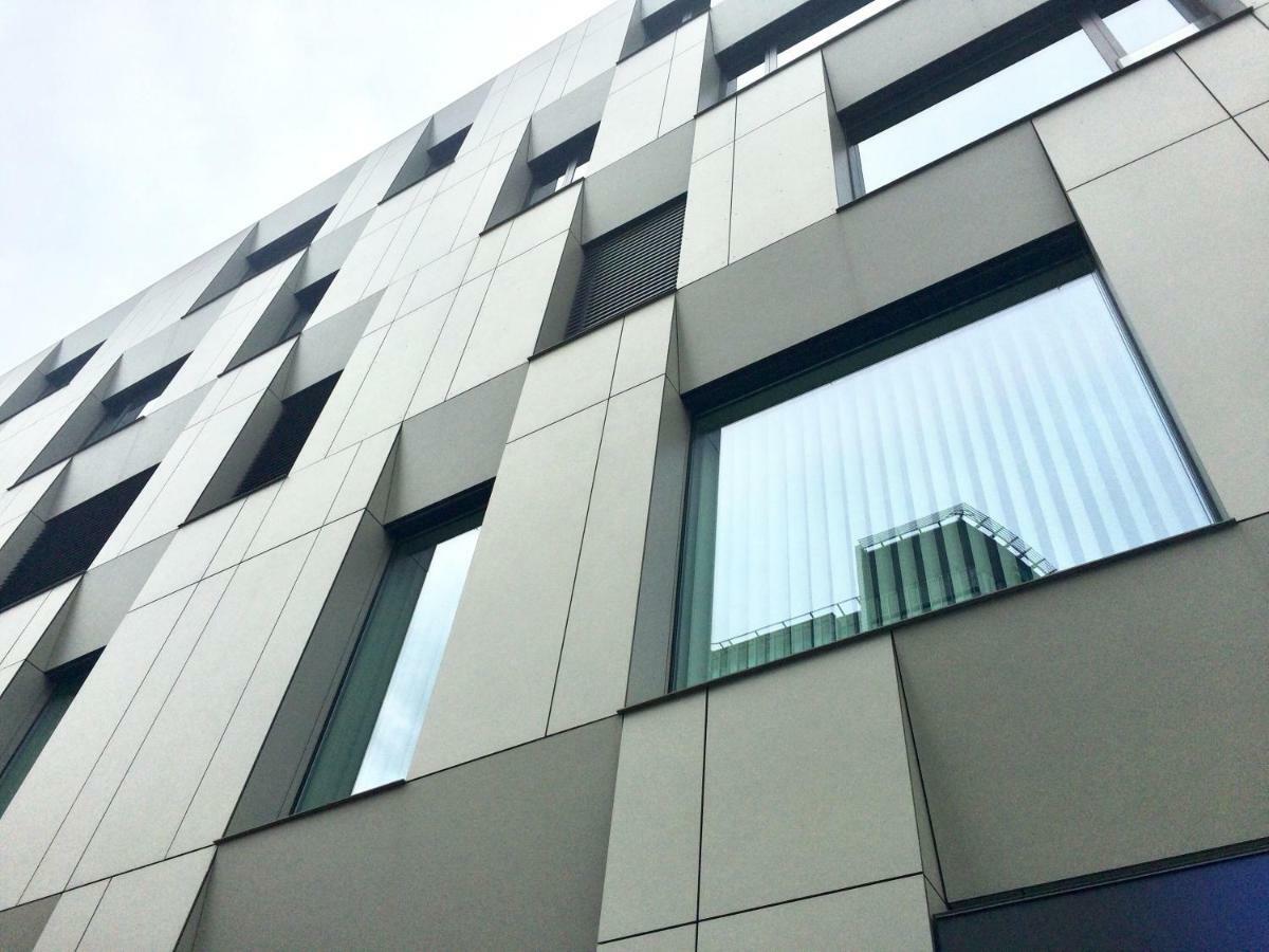 Fractal Guest Rooms - Poznan Centrum Andersia Square & Old Town Exterior photo