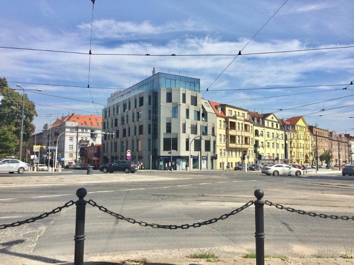 Fractal Guest Rooms - Poznan Centrum Andersia Square & Old Town Exterior photo