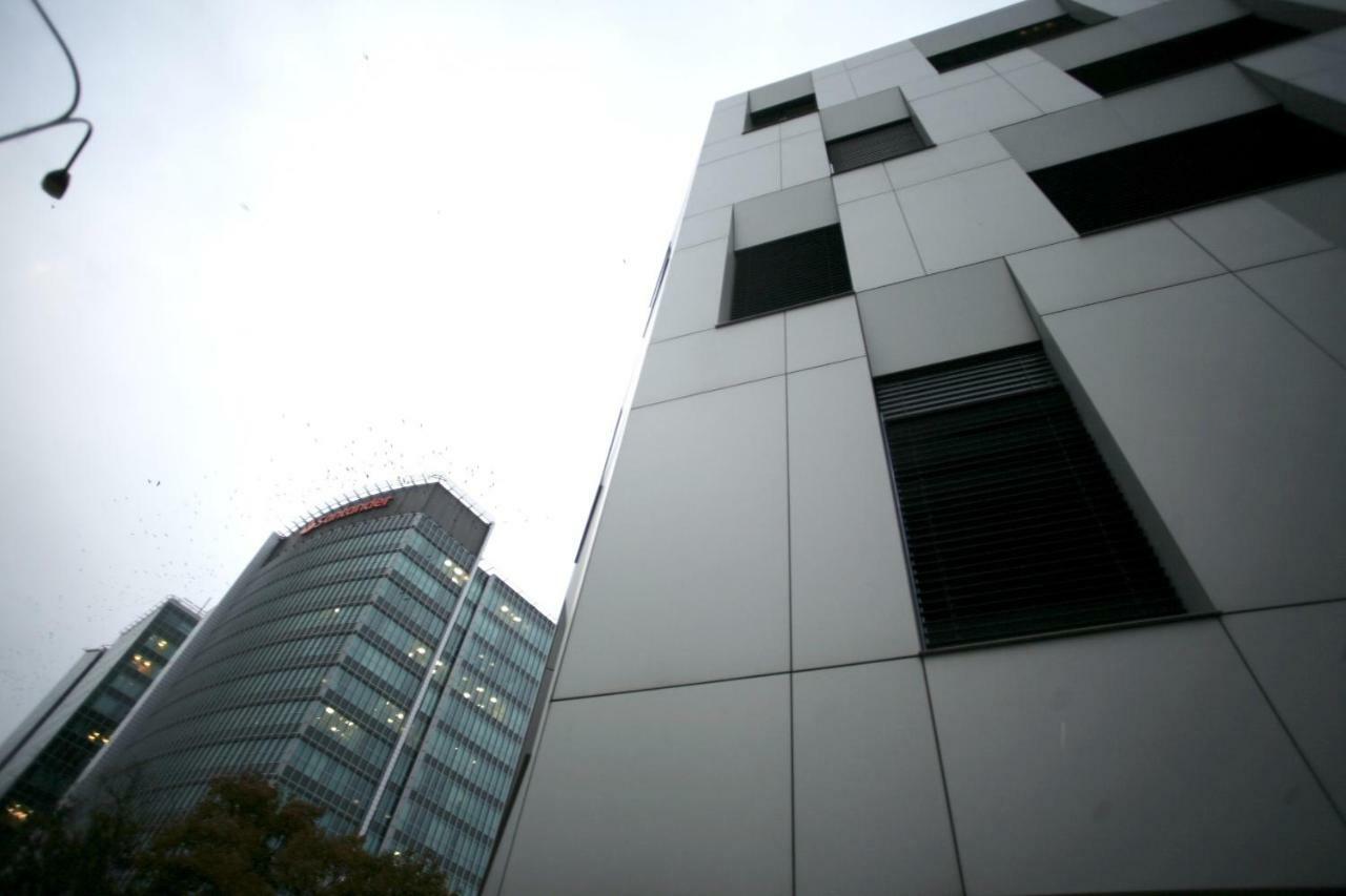 Fractal Guest Rooms - Poznan Centrum Andersia Square & Old Town Exterior photo